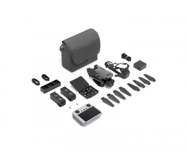 Квадрокоптер DJI Mavic 3 Pro Fly More Combo with DJI RC Pro (CP.MA.00000662.01)